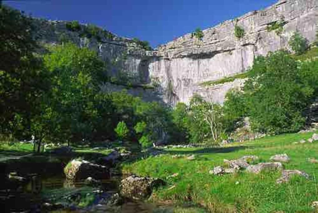 Ingledale Apartment, Ingleton, Yorkshire Dales National Park, Famous Three Peaks, Near The Lake District, Pets Are Welcome Інглтон Екстер'єр фото