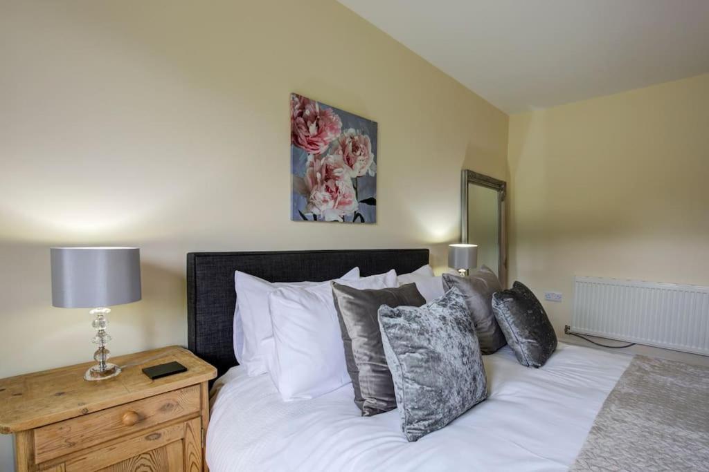 Ingledale Apartment, Ingleton, Yorkshire Dales National Park, Famous Three Peaks, Near The Lake District, Pets Are Welcome Інглтон Екстер'єр фото