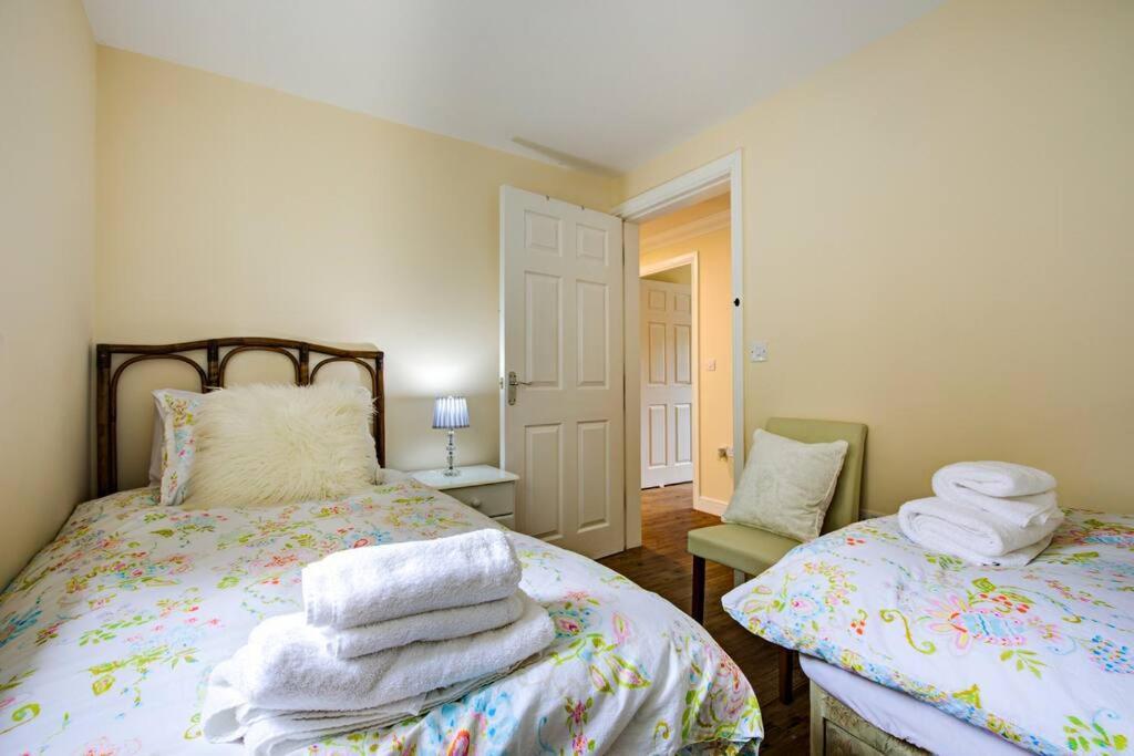 Ingledale Apartment, Ingleton, Yorkshire Dales National Park, Famous Three Peaks, Near The Lake District, Pets Are Welcome Інглтон Екстер'єр фото