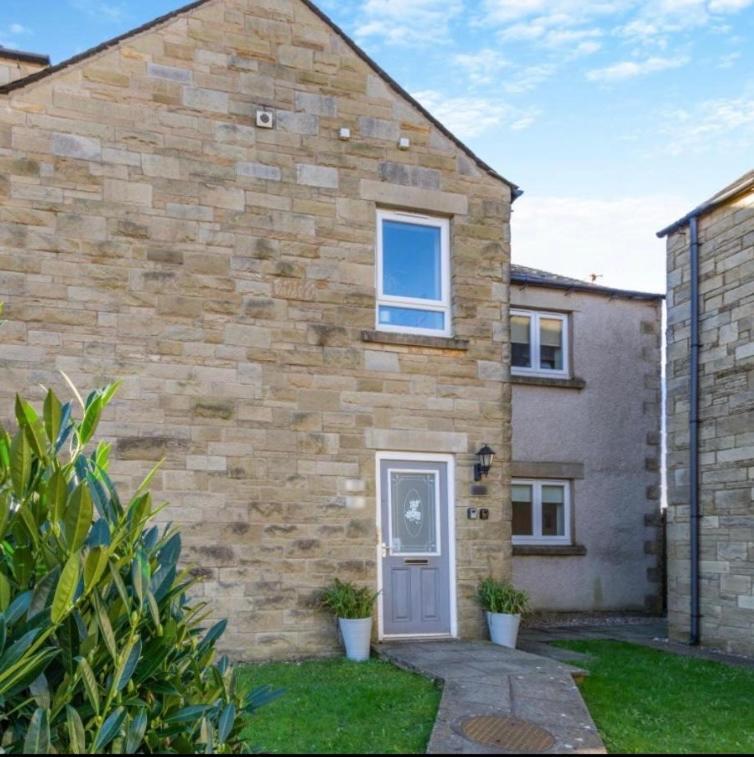 Ingledale Apartment, Ingleton, Yorkshire Dales National Park, Famous Three Peaks, Near The Lake District, Pets Are Welcome Інглтон Екстер'єр фото
